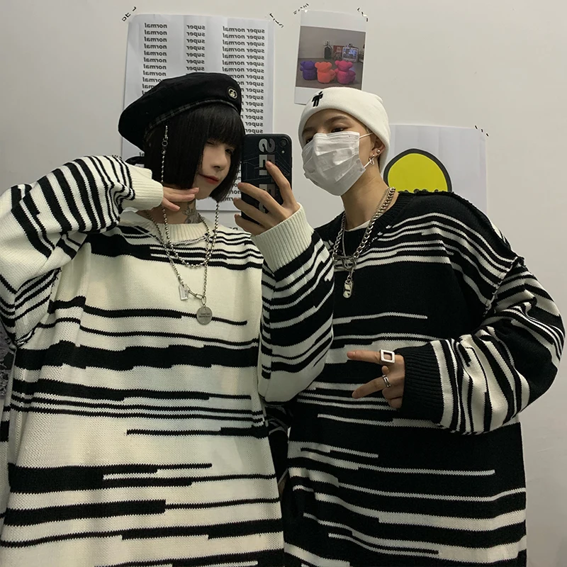 Pullover women loose oversized gothic personality design sense irregular striped sweater student Hong Kong style base sweater
Pullover women loose oversized gothic personality design sense irregular striped sweater student Hong Kong style base sweater