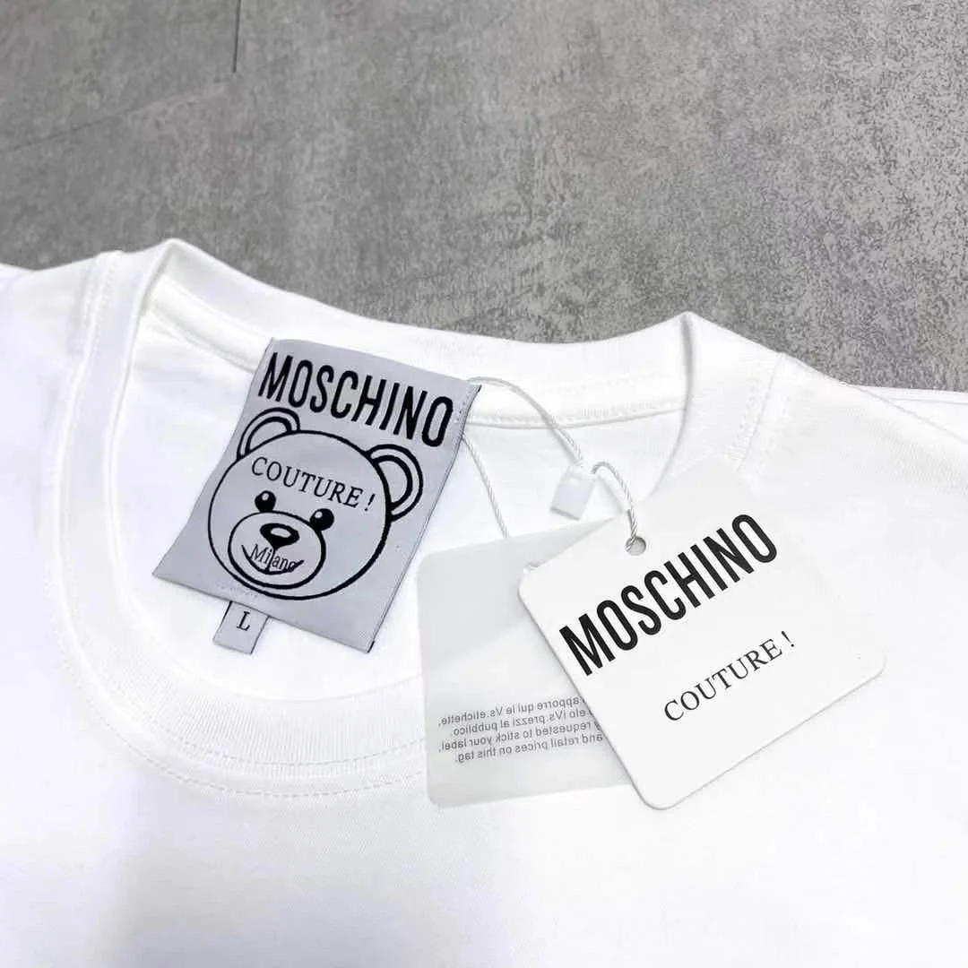 Moschino T-Shirts Double-Side Colorful Logo Unisex Shirts Short Sleeve Tops MOSCHINO O-Neck Cotton Shirt for Couples Lovers 14
Moschino T-Shirts Double-Side Colorful Logo Unisex Shirts Short Sleeve Tops MOSCHINO O-Neck Cotton Shirt for Couples Lovers 14