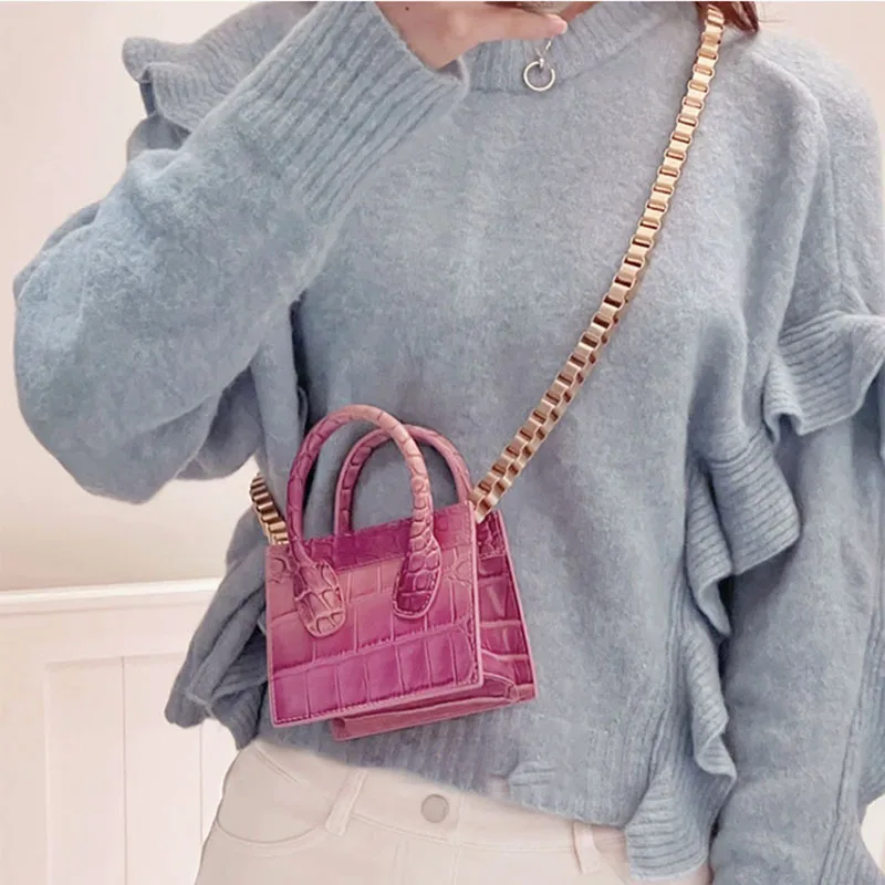Mini Square Pearl Crossbody Bag Vintage Crocodile Pattern Chain Purses and Handbags Luxury Quality PU Leather Woman Clutch Bag
Mini Square Pearl Crossbody Bag Vintage Crocodile Pattern Chain Purses and Handbags Luxury Quality PU Leather Woman Clutch Bag