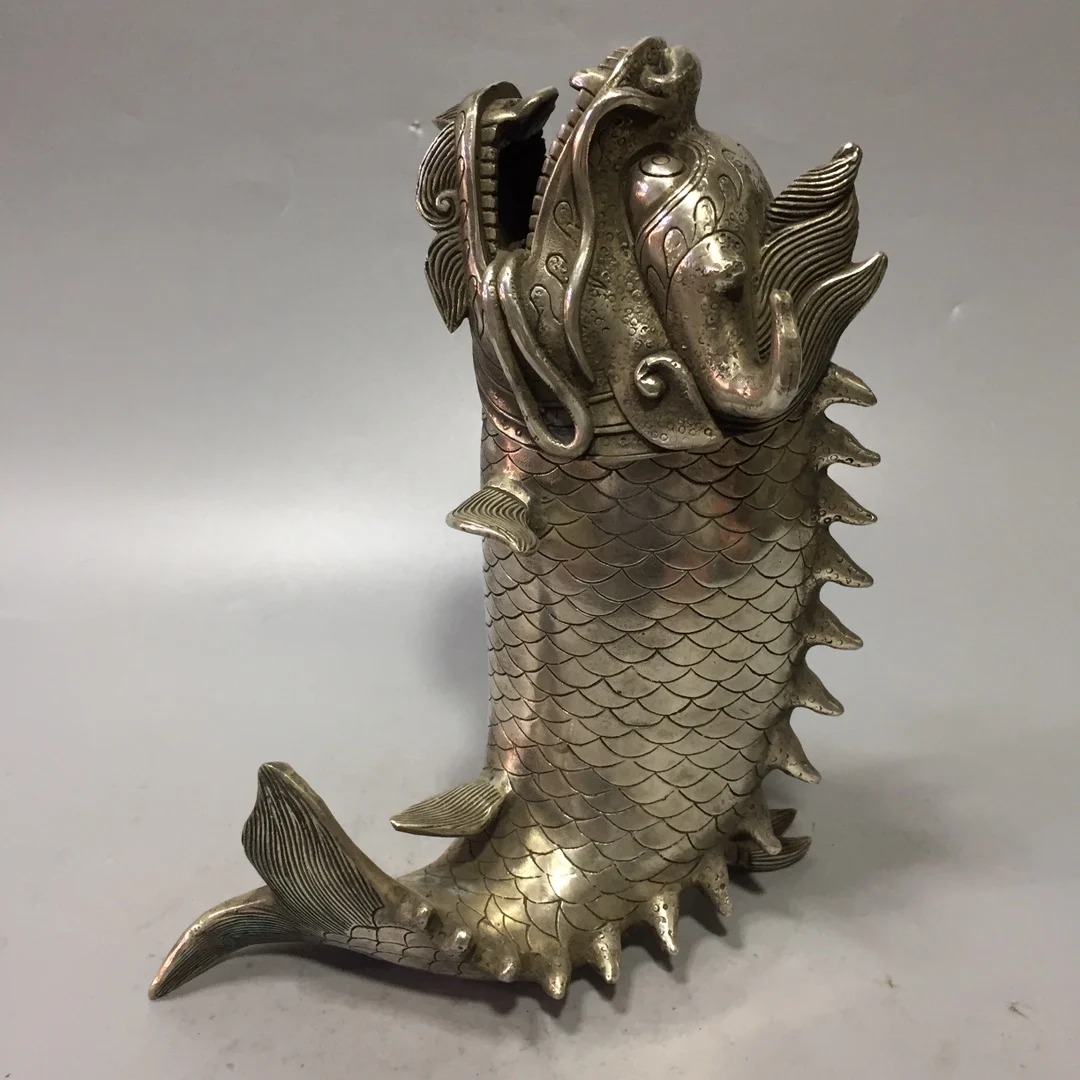 Курильница в античном стиле с серебряным драконом и медным покрытием
Курильница в античном стиле с серебряным драконом и медным покрытием