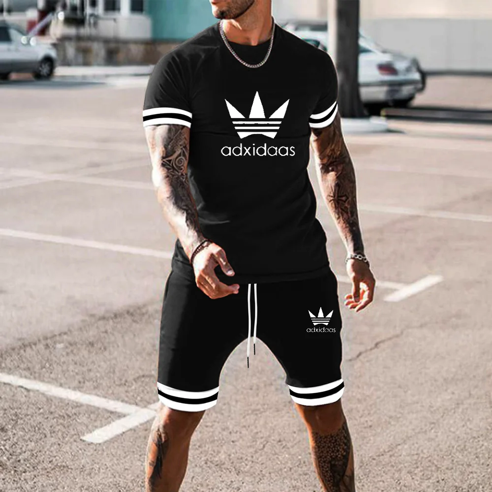 2021 New Men's Brand Sportswear Shorts Suit Short Sleeve Breathable T-shirt And Shorts Casual Wear Men's Basketball Training 
2021 New Men's Brand Sportswear Shorts Suit Short Sleeve Breathable T-shirt And Shorts Casual Wear Men's Basketball Training