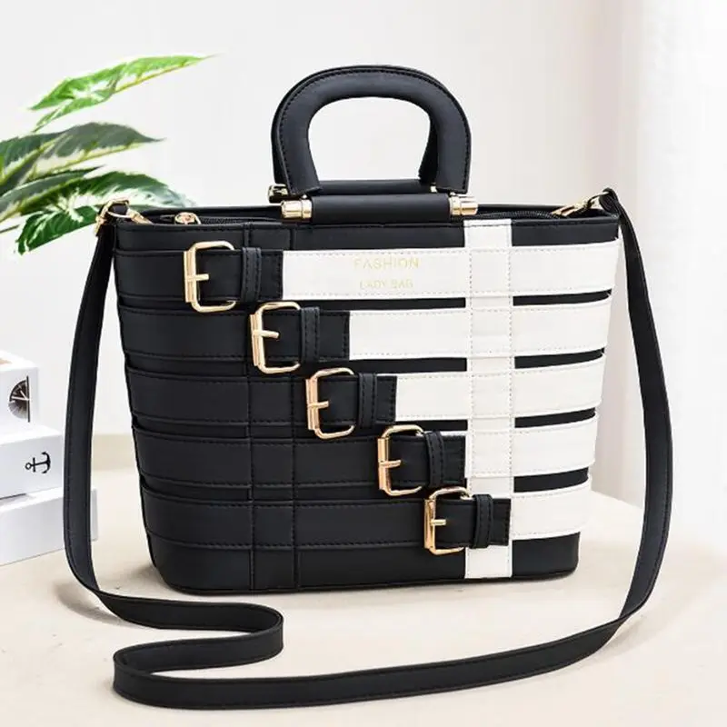 Luxury Handbags 2021 Women Bags Designer Large Solid Belt Buckle Crossbody Shoulder Bags Women Messenger Bags Ladies Handbag
Luxury Handbags 2021 Women Bags Designer Large Solid Belt Buckle Crossbody Shoulder Bags Women Messenger Bags Ladies Handbag