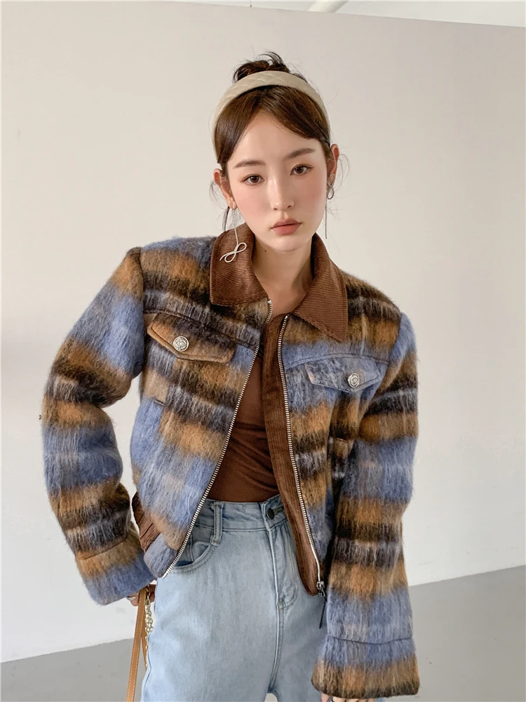 Women Fashion Coat Desinger Zip Up Tweed Jacket Outerwear Brown Wool Blends Plaid Cropped Jacket Winter Clothes
Women Fashion Coat Desinger Zip Up Tweed Jacket Outerwear Brown Wool Blends Plaid Cropped Jacket Winter Clothes