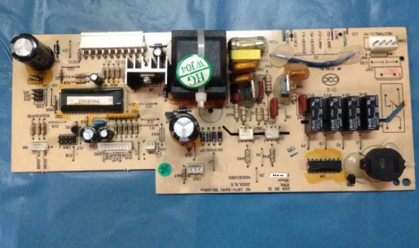 Новинка 95%, печатная плата для холодильника Electrolux H003CU002 H003CU001 P003U003, плата исправна
Новинка 95%, печатная плата для холодильника Electrolux H003CU002 H003CU001 P003U003, плата исправна