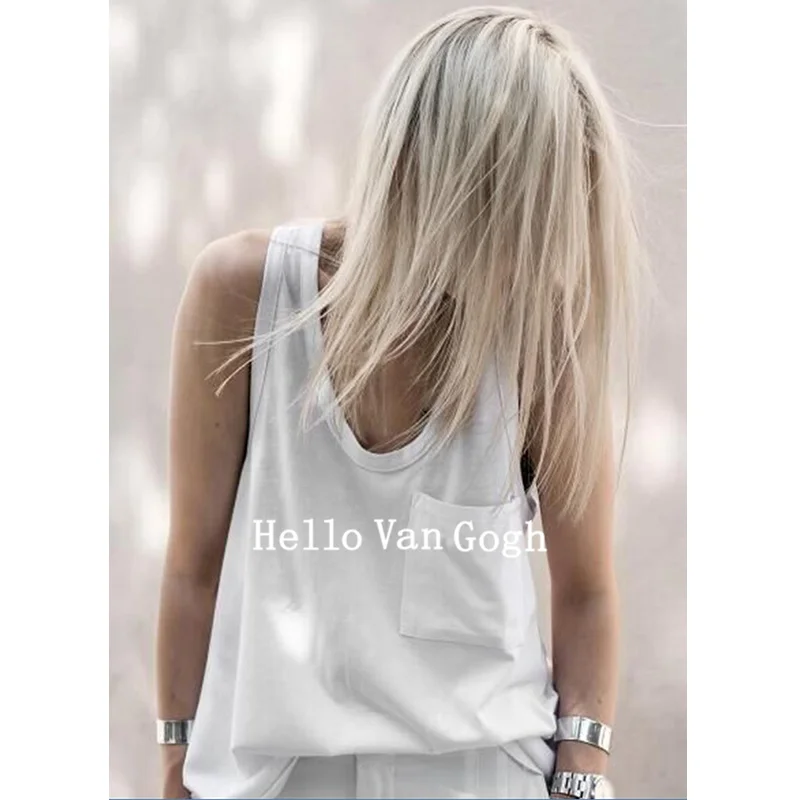 Street Shot Deep V-neck Suspender Sexy Large Pocket Outside Wearing Loose Vest Women's Top Bottomed Shirt Summer
Street Shot Deep V-neck Suspender Sexy Large Pocket Outside Wearing Loose Vest Women's Top Bottomed Shirt Summer