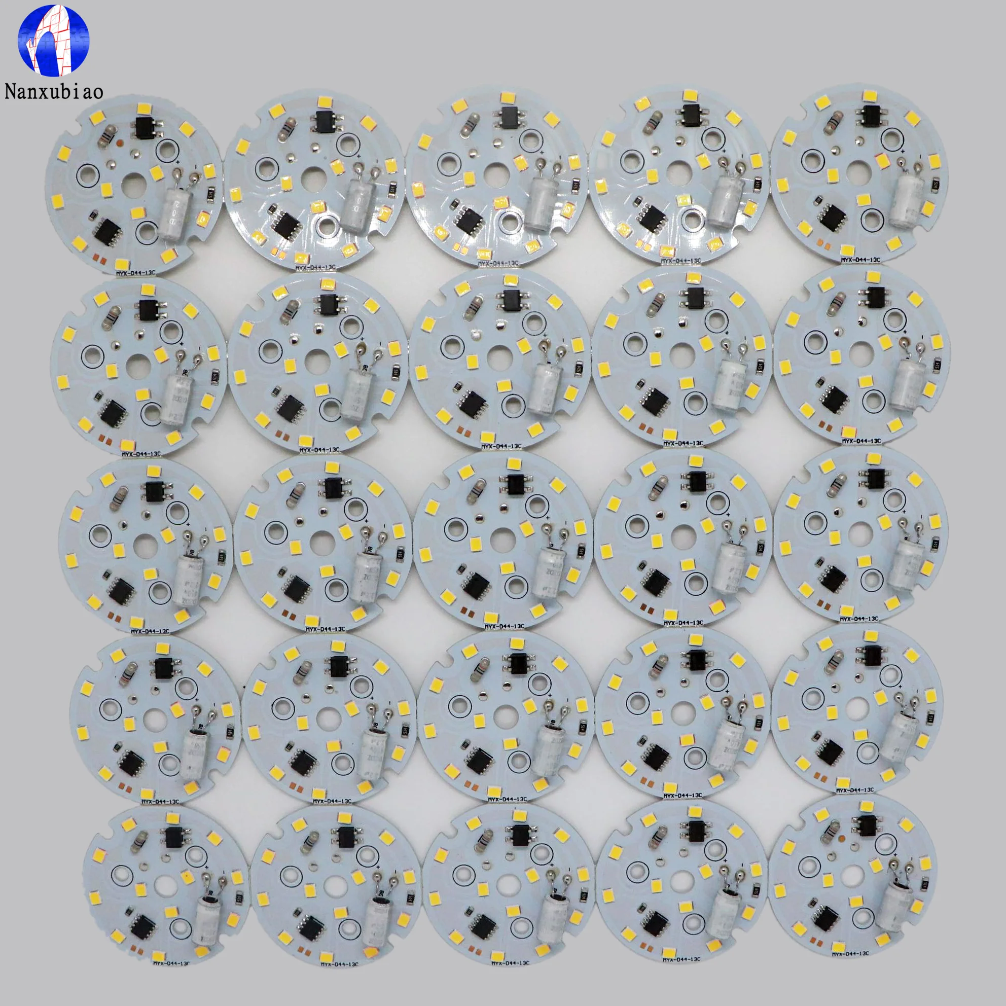 20pcs 25pcs LED Chip 5W 7W 9w 12w COB Chip LED Lamp 220V 240V No Need Driver for Flood Light Spotlight Lampada DIY Lighting
20pcs 25pcs LED Chip 5W 7W 9w 12w COB Chip LED Lamp 220V 240V No Need Driver for Flood Light Spotlight Lampada DIY Lighting