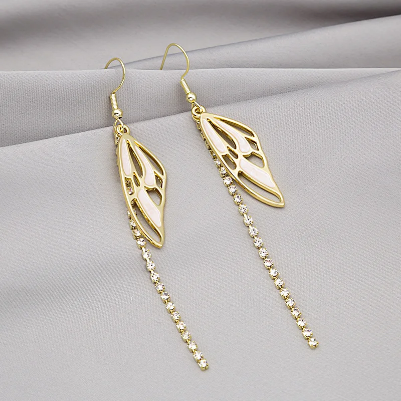2021 new long butterfly wings tassel earrings Korean fashion all-match elegant earrings in Hanfu
2021 new long butterfly wings tassel earrings Korean fashion all-match elegant earrings in Hanfu