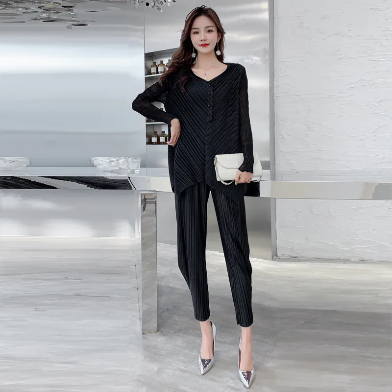 2021 New Women's Spring V-neck French Minority Pleated Fashion Casual Long Sleeve Shirt+trousers Two Piece Set Women's Wear
2021 New Women's Spring V-neck French Minority Pleated Fashion Casual Long Sleeve Shirt+trousers Two Piece Set Women's Wear