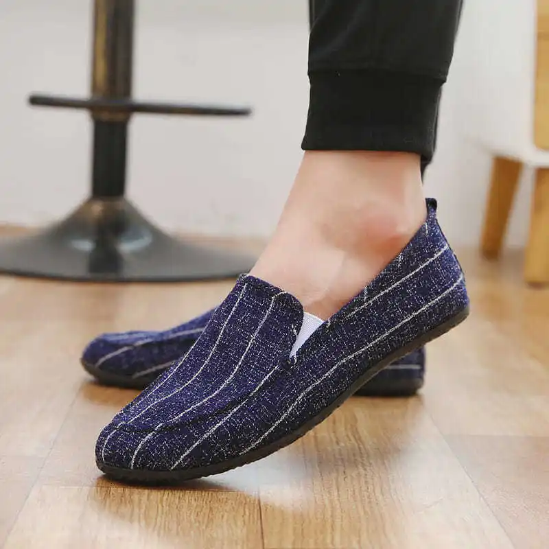 Soft Bottom Men Canvas Shoes For Summer Leisure Sneakers Male Rubber Walking Shoes Man Vulcanized Shoe Espadrilles
Soft Bottom Men Canvas Shoes For Summer Leisure Sneakers Male Rubber Walking Shoes Man Vulcanized Shoe Espadrilles