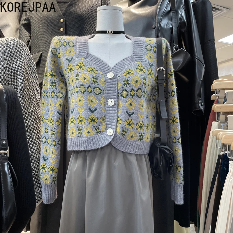 Korejpaa Chic Jacquard Cardigan Women 2021 Autumn Casual Korea Style Short Sweater Ladies Long Sleeve Turn-down Collar Knit Tops
Korejpaa Chic Jacquard Cardigan Women 2021 Autumn Casual Korea Style Short Sweater Ladies Long Sleeve Turn-down Collar Knit Tops