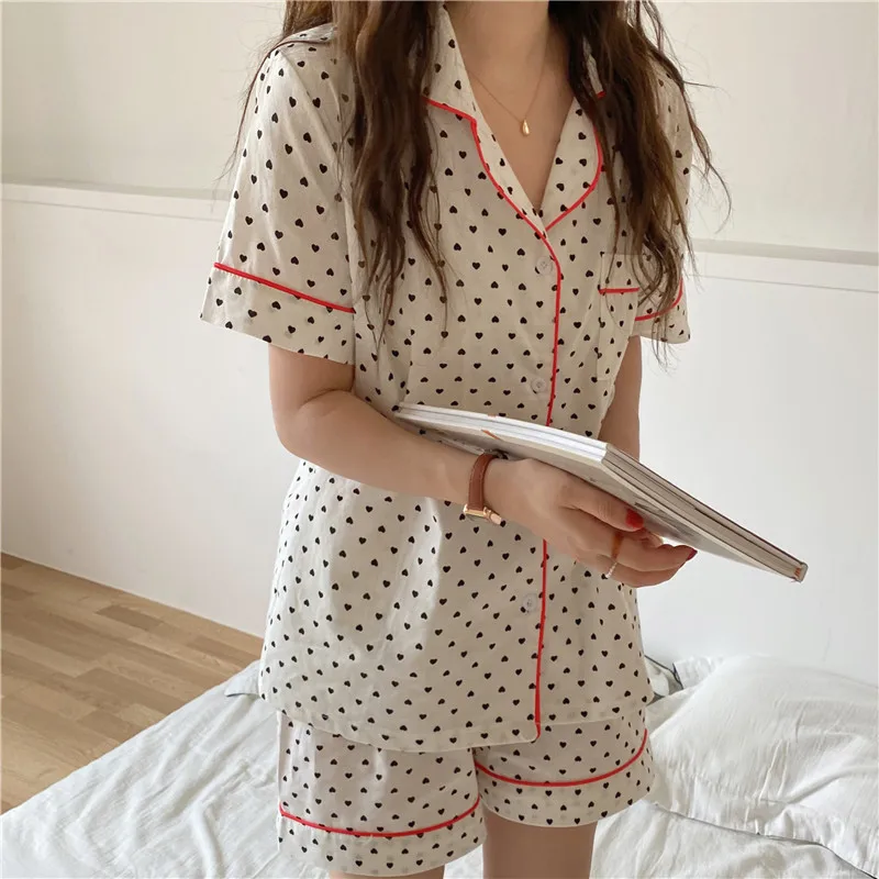 Alien Kitty 2021 Summer Short Pajamas Sweet Nightwear Turn Down Collar Homewear Polka Dot Cotton Loose Two Piece Suit Sets
Alien Kitty 2021 Summer Short Pajamas Sweet Nightwear Turn Down Collar Homewear Polka Dot Cotton Loose Two Piece Suit Sets