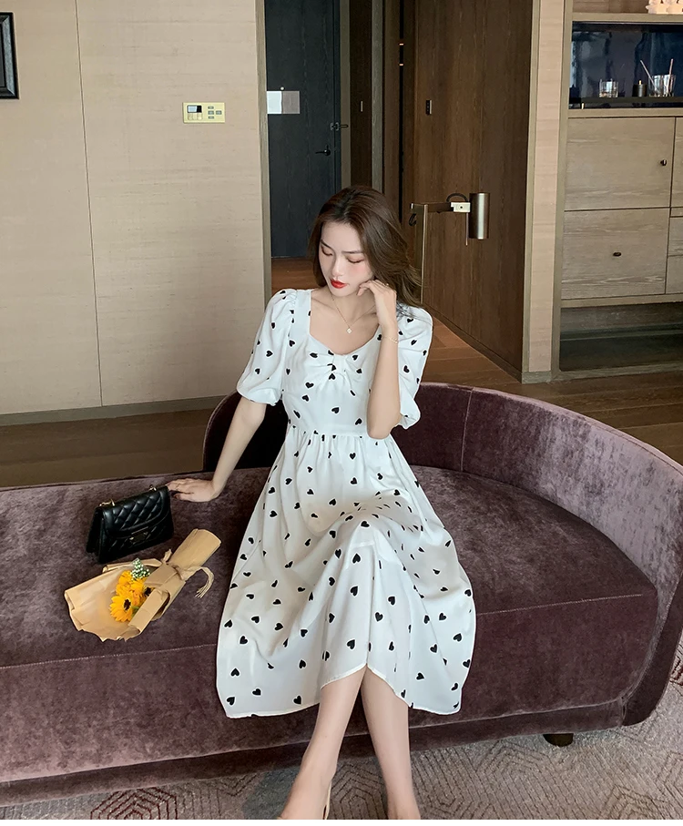Midi Dress 2021 Summer French Love Print Chiffon Dress Retro Square Neck High Waist Puff Sleeve Knee-length Dress White Dress
Midi Dress 2021 Summer French Love Print Chiffon Dress Retro Square Neck High Waist Puff Sleeve Knee-length Dress White Dress