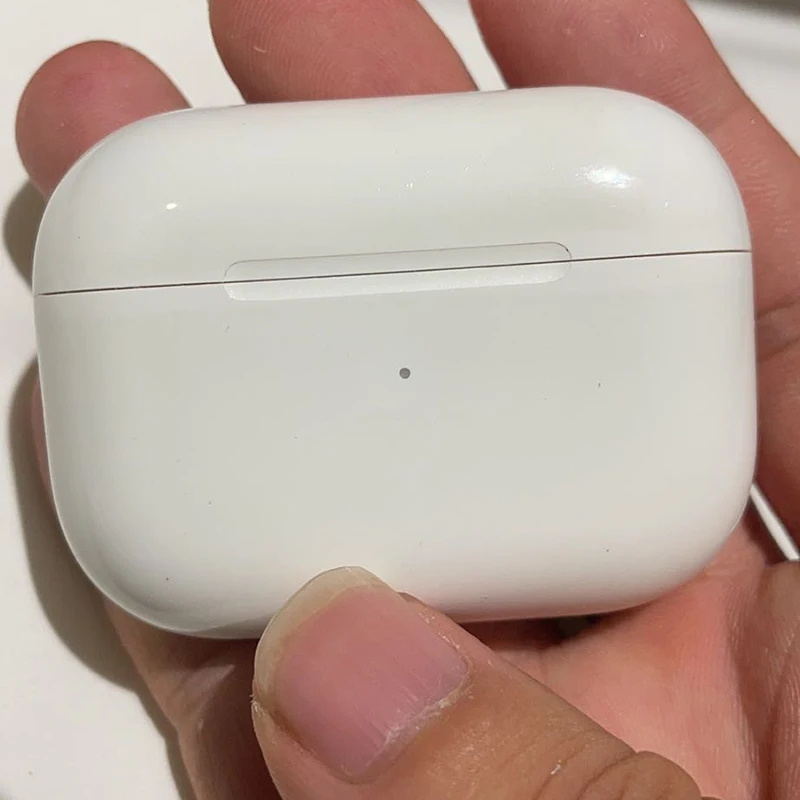 Used Apple AirPods Pro 90% to 95% new True wireless headset Bluetooth Earphone In Ear Tws Gaming Sports Headphones for IPhone
Used Apple AirPods Pro 90% to 95% new True wireless headset Bluetooth Earphone In Ear Tws Gaming Sports Headphones for IPhone