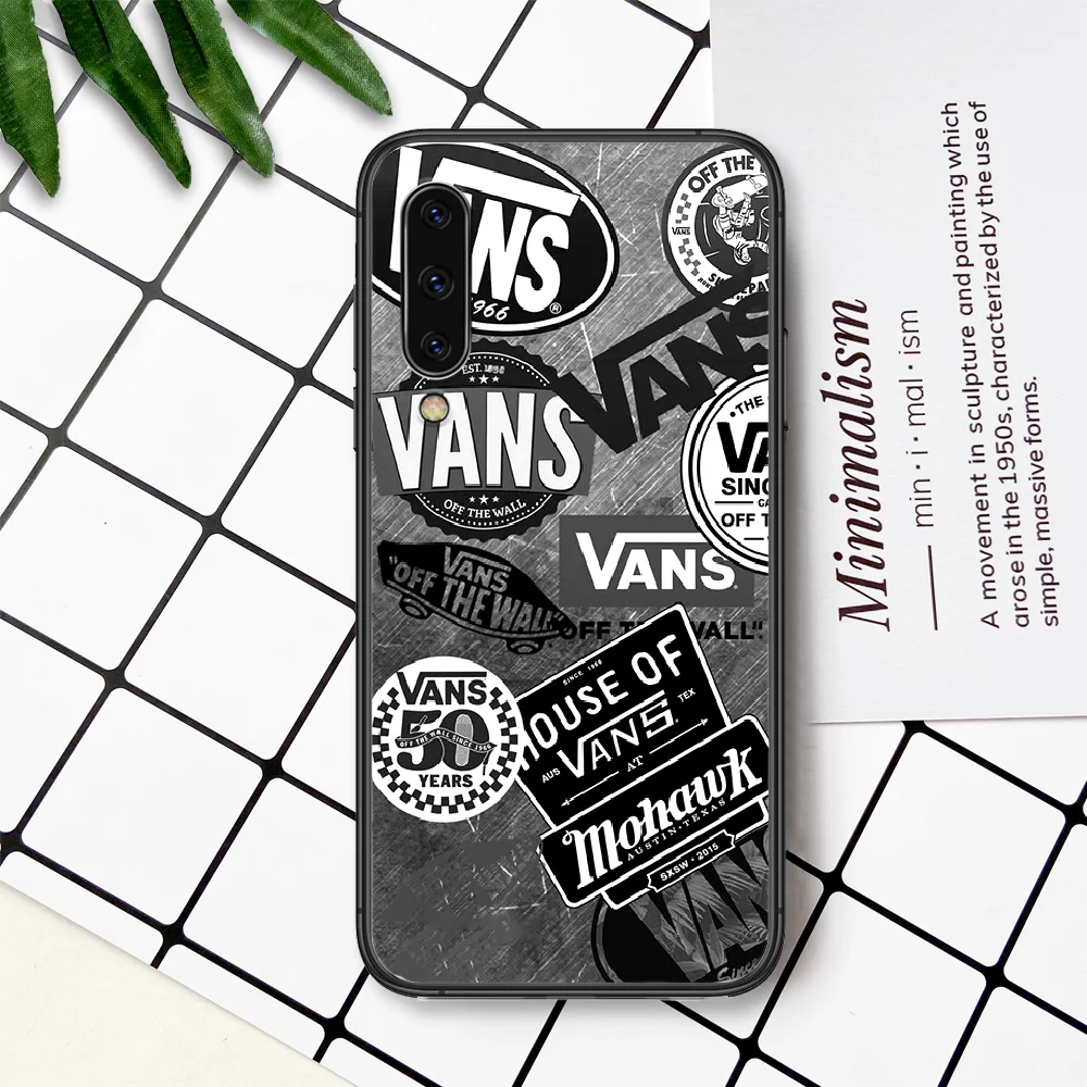 Luxury skateboard Brand Vansing Phone Case For Samsung Galaxy A 3 5 7 8 10 20 20E 21S 30 30S 40 50 51 70 71 black Coque Trend
Luxury skateboard Brand Vansing Phone Case For Samsung Galaxy A 3 5 7 8 10 20 20E 21S 30 30S 40 50 51 70 71 black Coque Trend
