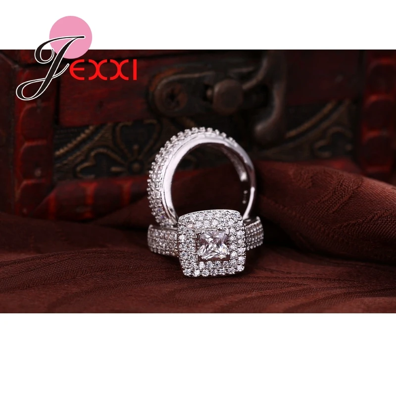 Big White Crystal Ring 925 Sterling Silver Women Luxury Finger Rings Cubiz Zircon Jewelry Christmas Gift For Girls
Big White Crystal Ring 925 Sterling Silver Women Luxury Finger Rings Cubiz Zircon Jewelry Christmas Gift For Girls