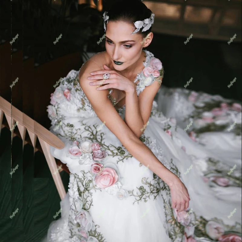 Fabulous Flowers Aline Wedding Dresses Long Backless Sleeveless Vestidos de Noivas Bridal Suknia Robe De Mariee Engagement Plus
Fabulous Flowers Aline Wedding Dresses Long Backless Sleeveless Vestidos de Noivas Bridal Suknia Robe De Mariee Engagement Plus