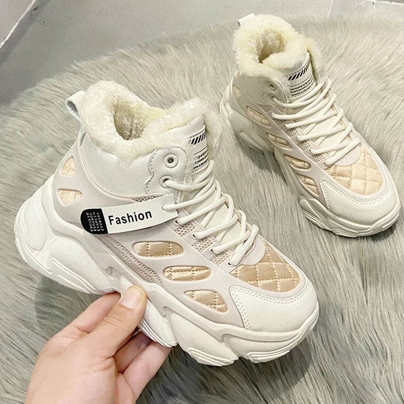 2021 Fashion Winter Chunky Fur Sneakers Women Punk Platform Casual Footwear Ladies Cool Black White Flats Shoes For Women Hot
2021 Fashion Winter Chunky Fur Sneakers Women Punk Platform Casual Footwear Ladies Cool Black White Flats Shoes For Women Hot
