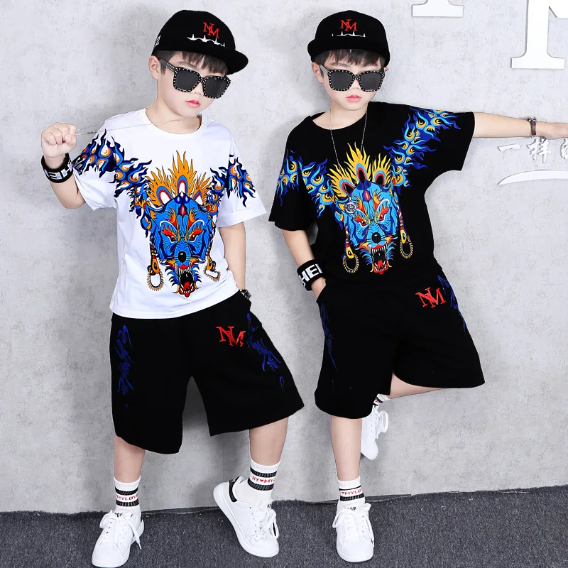 New arrival summer casual Boys 2 Pieces Clothing Set short sleeves print shirt +shorts kid boys clothing set
New arrival summer casual Boys 2 Pieces Clothing Set short sleeves print shirt +shorts kid boys clothing set