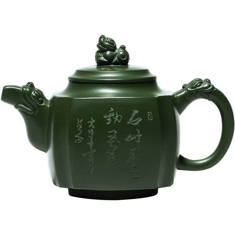 All handmade purple clay teapot Yixing origin teapot
All handmade purple clay teapot Yixing origin teapot