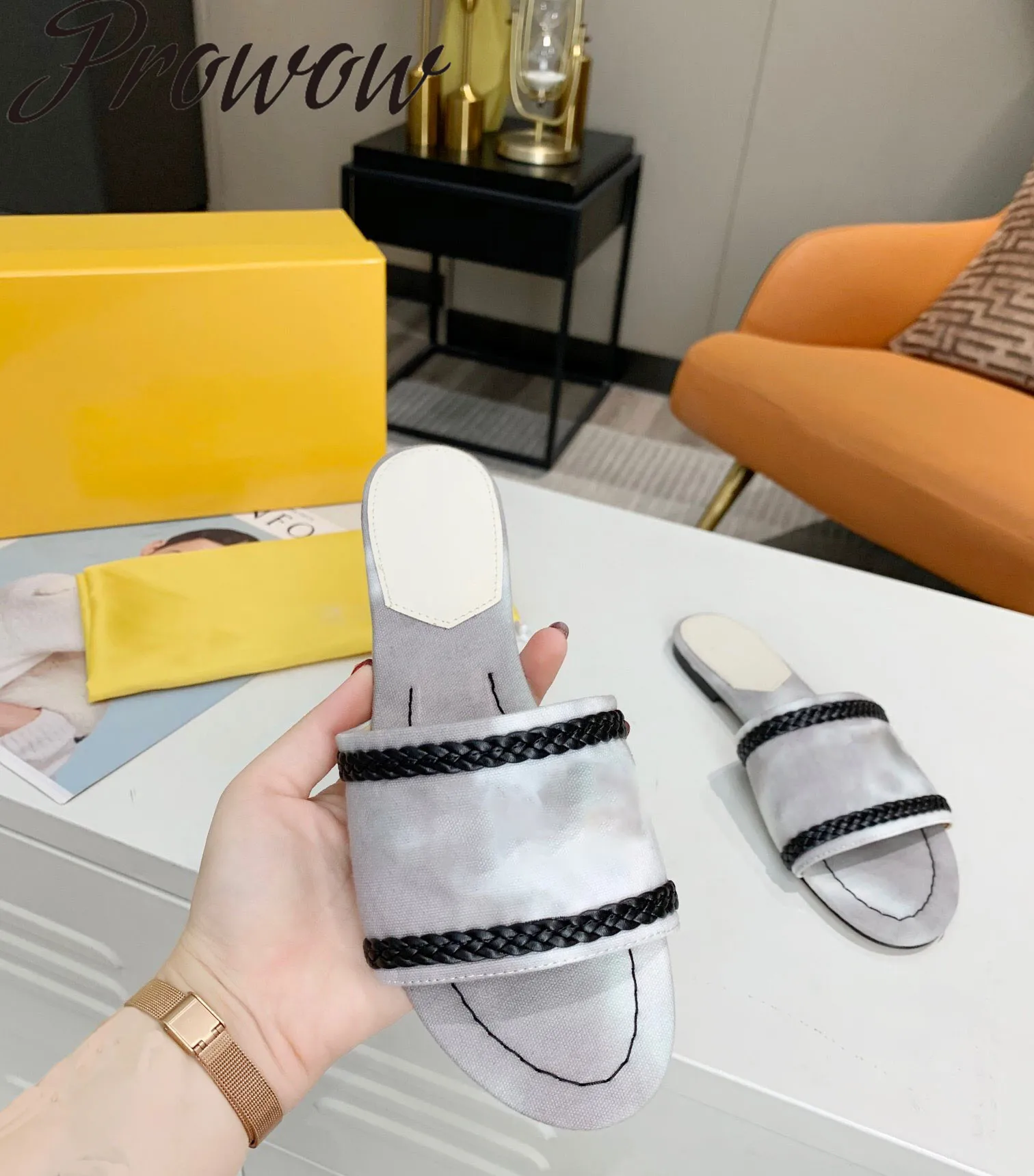 Prowow Spring Summer Bohe Vacation Beach Luxury Brand Slippers Open Toe Mules Shoes Women
Prowow Spring Summer Bohe Vacation Beach Luxury Brand Slippers Open Toe Mules Shoes Women