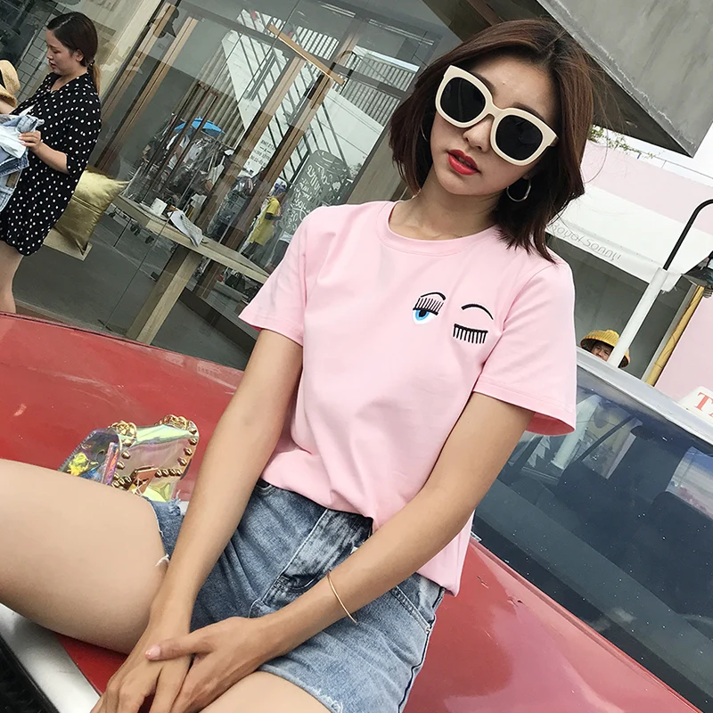 Новая футболка с короткими рукавами для женщин модная летняя розовая хлопковая свободная футболка глаз Вышивка Половина рукава Топ
Новая футболка с короткими рукавами для женщин модная летняя розовая хлопковая свободная футболка глаз Вышивка Половина рукава Топ