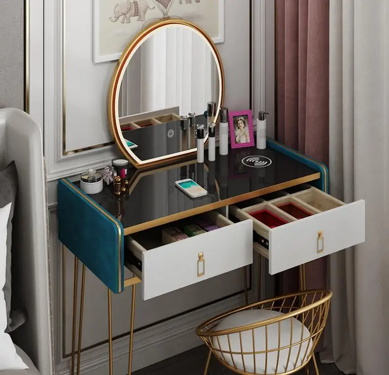 New dresser bedroom modern minimalist storage cabinet light luxury makeup table portable mobile phone multifunctional charging 
New dresser bedroom modern minimalist storage cabinet light luxury makeup table portable mobile phone multifunctional charging