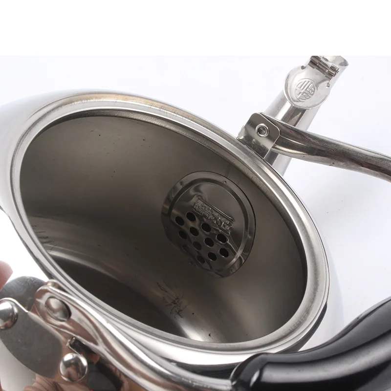 Stainless Steel Kettle Thick Food Grade Gas Whistle Kettle Induction Cooker Large Capacity Camping Electric Kettle
Stainless Steel Kettle Thick Food Grade Gas Whistle Kettle Induction Cooker Large Capacity Camping Electric Kettle