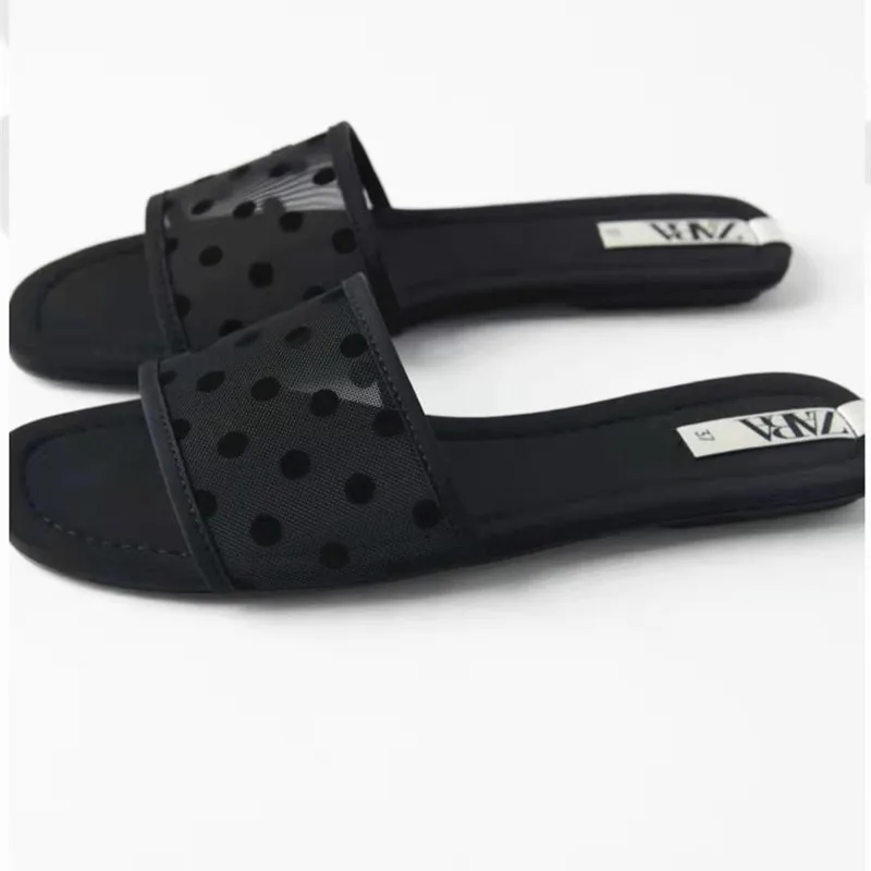 ZAR Brand Slippers Women Summer Luxury 2021 New Fashion Round Toe Net Yarn Flat-Heeled Beach Sandals Plus Size41 Chaussure Femme
ZAR Brand Slippers Women Summer Luxury 2021 New Fashion Round Toe Net Yarn Flat-Heeled Beach Sandals Plus Size41 Chaussure Femme