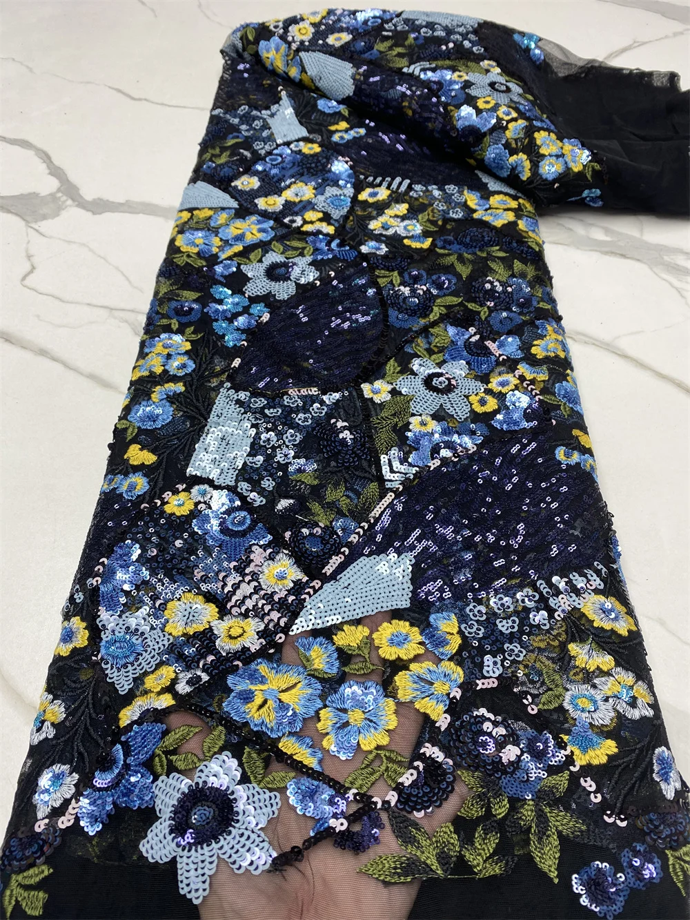 NI.AI African Sequin Lace Fabric 2022 High Quality Nigerian Net Mesh Lace Fabrics Embroidery French Net Lace Fabric 4805B
NI.AI African Sequin Lace Fabric 2022 High Quality Nigerian Net Mesh Lace Fabrics Embroidery French Net Lace Fabric 4805B