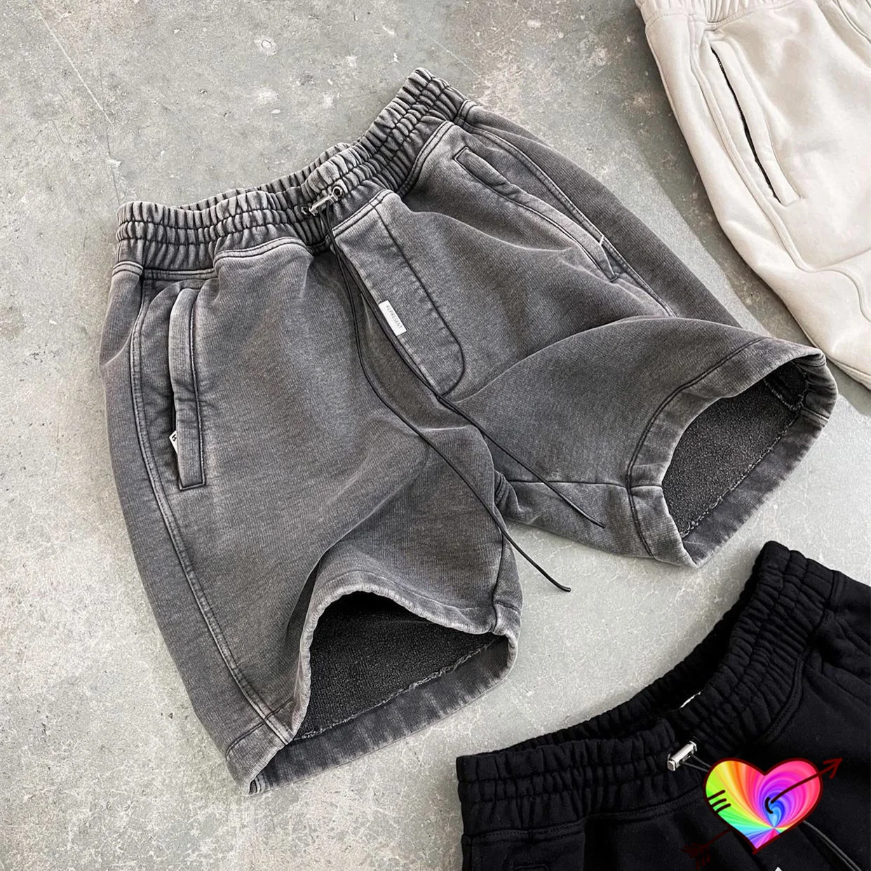 2021ss Represent Shorts Men Women 1:1 High Quality Washed Vintage Represent BLANK Shorts Classic Metal Bar Terry Cotton Breeches
2021ss Represent Shorts Men Women 1:1 High Quality Washed Vintage Represent BLANK Shorts Classic Metal Bar Terry Cotton Breeches