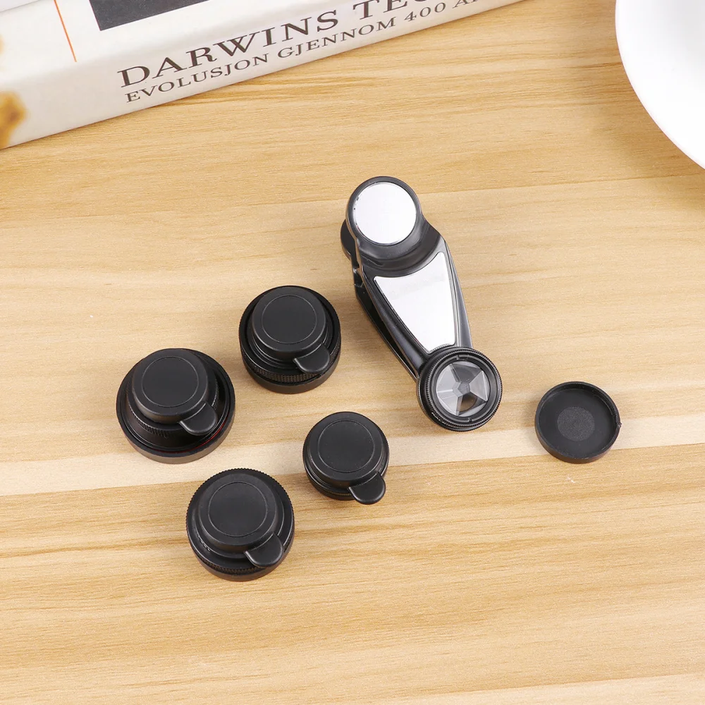 6 in 1 Phone Lens Set Macro Fisheye Camera Lens Wide Angle Telephoto Lens with Clip for Smartphone (Black)
6 in 1 Phone Lens Set Macro Fisheye Camera Lens Wide Angle Telephoto Lens with Clip for Smartphone (Black)