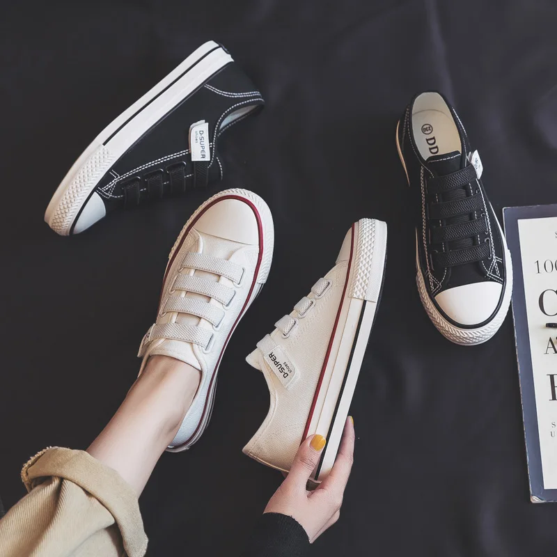 2021 New Fashion Canvas ShoesTrend Casual Flats Sneakers Female New Fashion Comfort Black Women Vulcanized Shoes Flats Hot Deal
2021 New Fashion Canvas ShoesTrend Casual Flats Sneakers Female New Fashion Comfort Black Women Vulcanized Shoes Flats Hot Deal