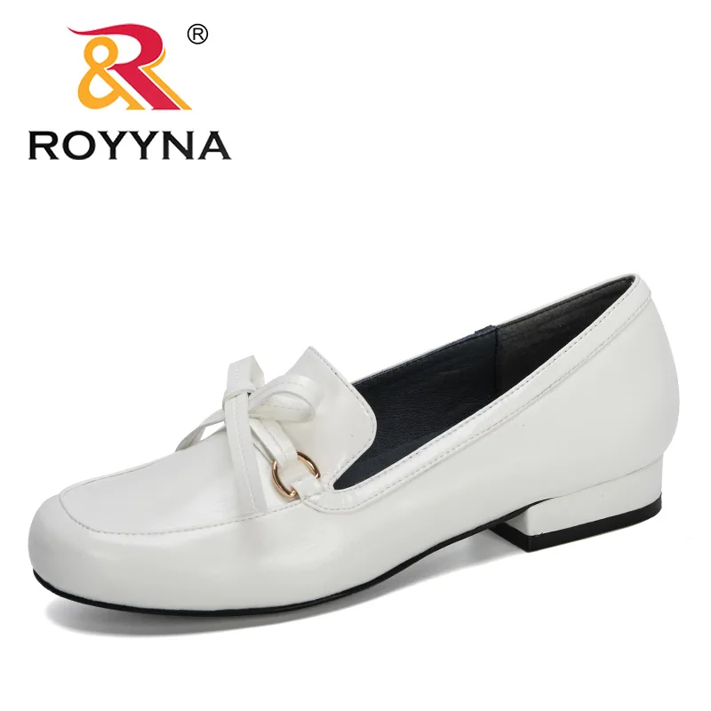 ROYYNA 2020 New Designers Microfiber Dress Shoes Office Lady Shoes Lower Heel Women Shoes Outdoor Pumps Ladies Shoes Comfortable
ROYYNA 2020 New Designers Microfiber Dress Shoes Office Lady Shoes Lower Heel Women Shoes Outdoor Pumps Ladies Shoes Comfortable