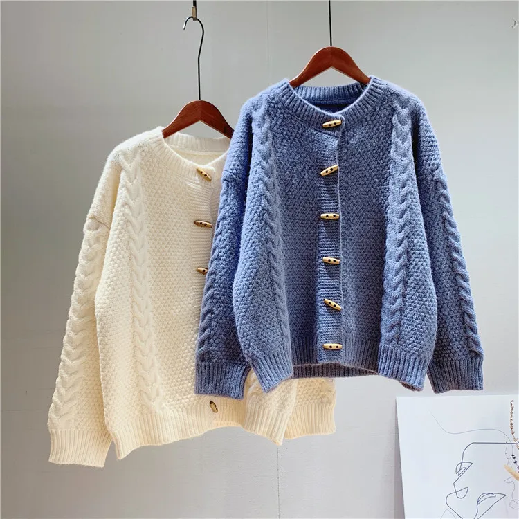 2020 Women Autumn V-Neck Sweater Long Sleeve Pure Color Women Warm Sweater Poncho Winter Casual Women Cardigans Pull Femme
2020 Women Autumn V-Neck Sweater Long Sleeve Pure Color Women Warm Sweater Poncho Winter Casual Women Cardigans Pull Femme