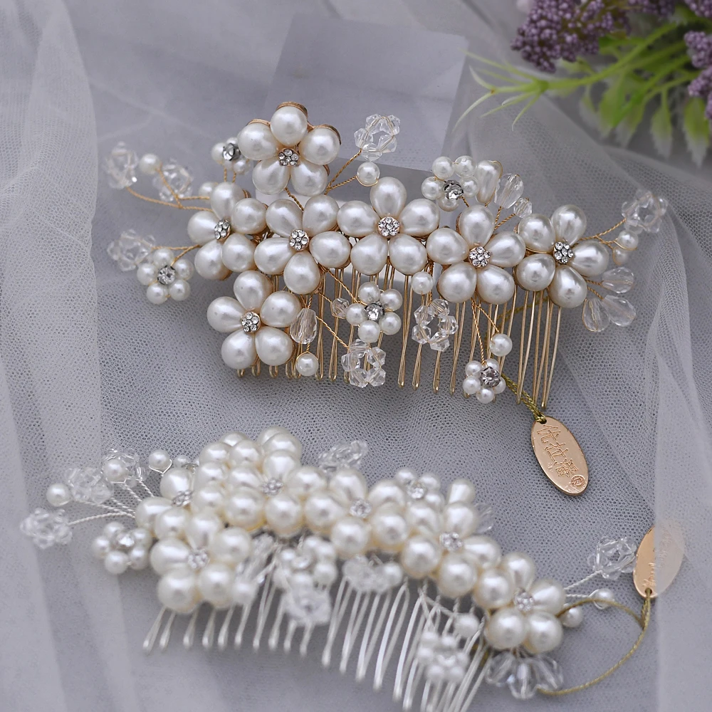 Silver Golden Wedding Hair Comb Bridal Hair Accessories Pearls Beaded Comb Wedding Hair Combs Bridal Wedding Clip Women Tiara
Silver Golden Wedding Hair Comb Bridal Hair Accessories Pearls Beaded Comb Wedding Hair Combs Bridal Wedding Clip Women Tiara