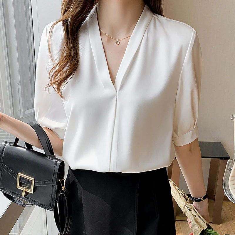 2021 Summer New Short-Sleeve Mint Green Satin Texture Loose-Fit V-neck Temperament French White Shirt Women's 
2021 Summer New Short-Sleeve Mint Green Satin Texture Loose-Fit V-neck Temperament French White Shirt Women's