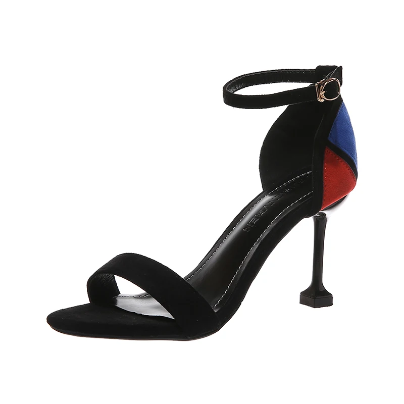 Босоножки на высоком каблуке, Новинка лета 2019, пикантная женская обувь с открытым носком и пряжкой
Босоножки на высоком каблуке, Новинка лета 2019, пикантная женская обувь с открытым носком и пряжкой