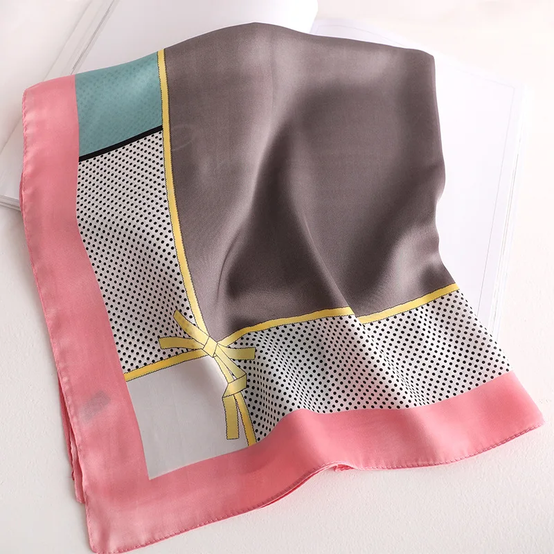 Spring Autumn Simple 70CM Square scarf women Female Fashion Trend Elegant Atmosphere Sunscreen silk scarves chiffon hijab
Spring Autumn Simple 70CM Square scarf women Female Fashion Trend Elegant Atmosphere Sunscreen silk scarves chiffon hijab