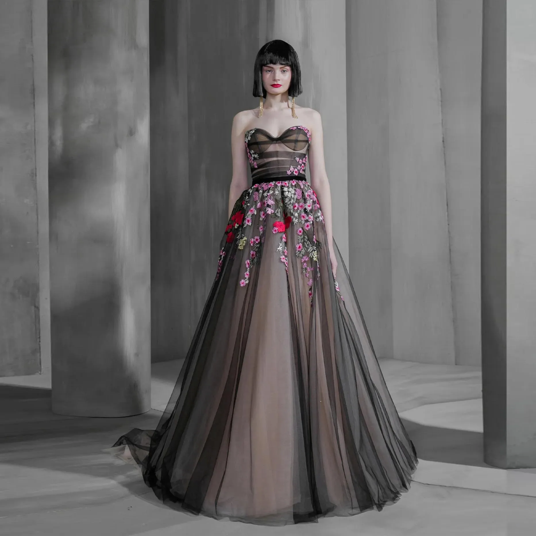 Sweetheart Floral Dress Women Layered Black Prom Dress Elegant Evening Dresses Tulle A-Line Flowered Dress Ever Pretty Dresses
Sweetheart Floral Dress Women Layered Black Prom Dress Elegant Evening Dresses Tulle A-Line Flowered Dress Ever Pretty Dresses
