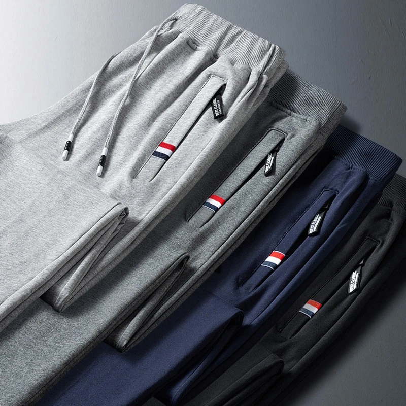 Thoshine Brand Spring Autumn Men Thin Sweatpants 95% Cotton Elastic Waist Male Knitted Sports Pants Running Tracksuit Trousers
Thoshine Brand Spring Autumn Men Thin Sweatpants 95% Cotton Elastic Waist Male Knitted Sports Pants Running Tracksuit Trousers