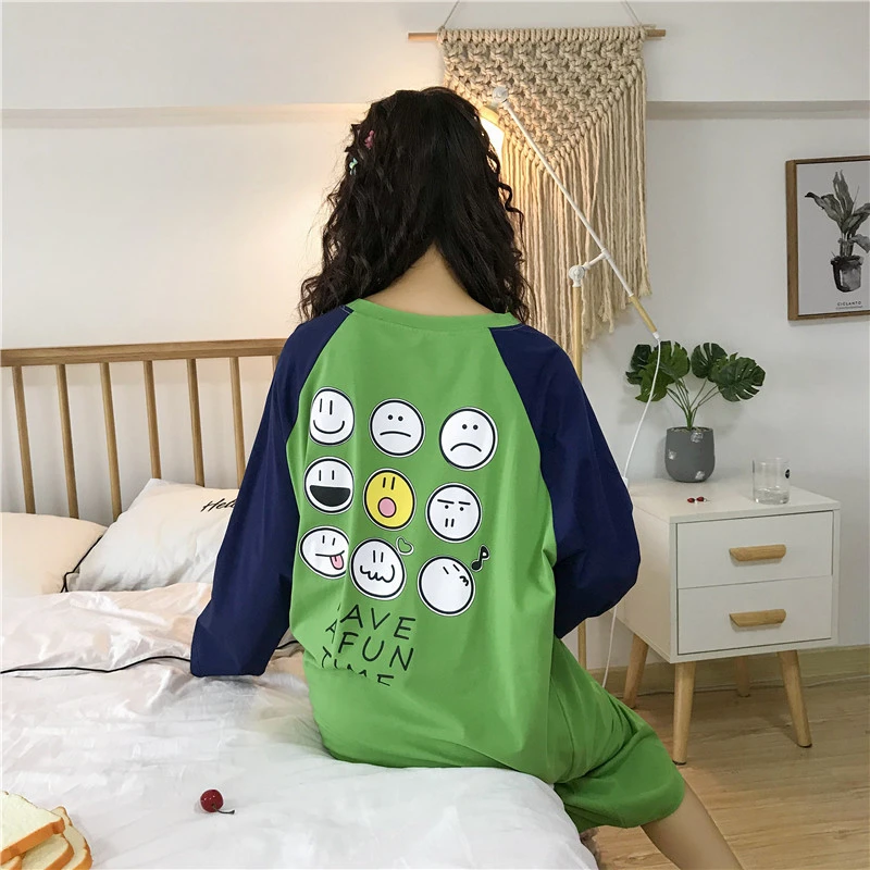 Long-sleeved nightdress spring and autumn pijama ladies cartoon home service loose large size bathrobe can be worn Sleepwear
Long-sleeved nightdress spring and autumn pijama ladies cartoon home service loose large size bathrobe can be worn Sleepwear