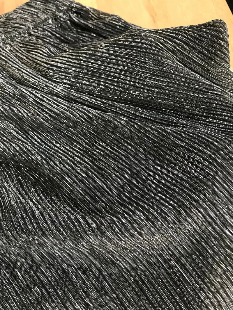 Women Pleated Skirt New 2018 Fashion Metallic Luster Sequined Elastic Waist Jupe Femme
Women Pleated Skirt New 2018 Fashion Metallic Luster Sequined Elastic Waist Jupe Femme