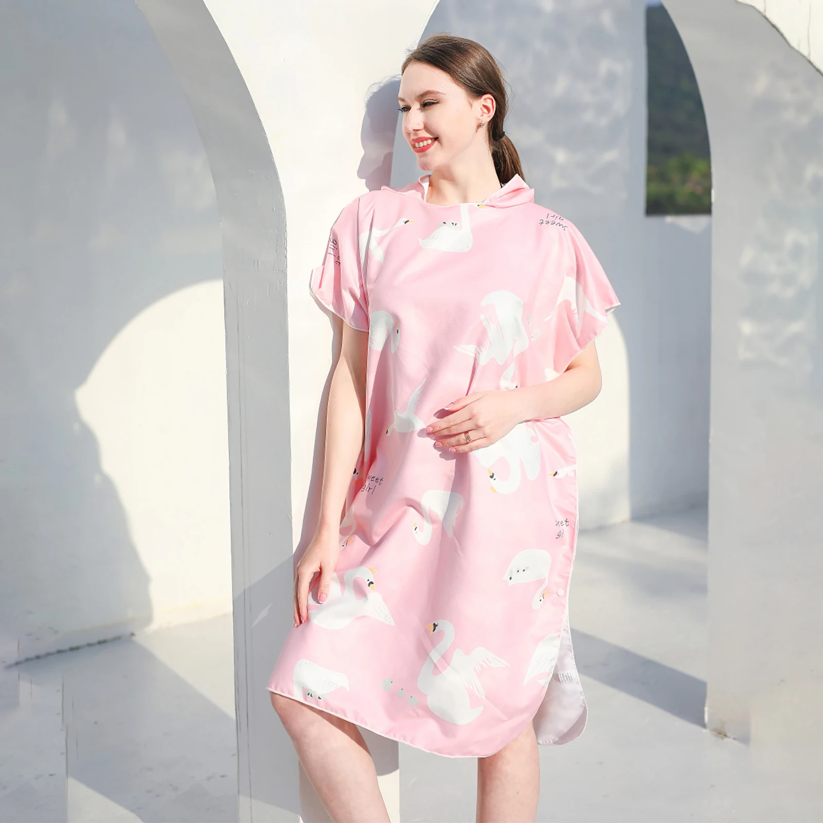 Quick Drying Absorbent Beach Bathrobe Beautiful Pattern Swim Bathrobe Soft Skin Friendly Pool Towel Breathable High Quality
Quick Drying Absorbent Beach Bathrobe Beautiful Pattern Swim Bathrobe Soft Skin Friendly Pool Towel Breathable High Quality
