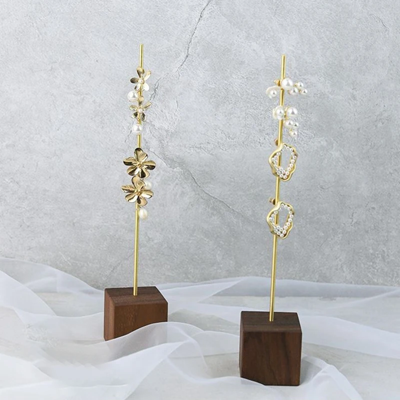 Simple Walnut Beech Wood Earring Display Stand Princess Jewelry Display Stand Earring Shooti Props
Simple Walnut Beech Wood Earring Display Stand Princess Jewelry Display Stand Earring Shooti Props