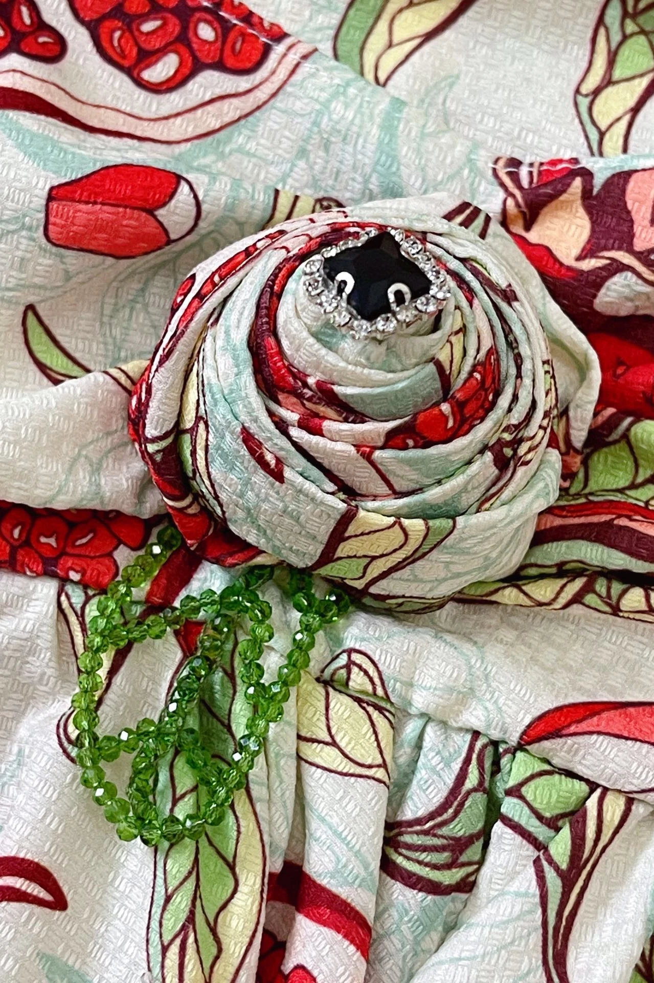 Bow Strap Off Shoulder Lantern Short Sleeve Women Slim Ruffle 3D Beaded Pomegranate Print Dress
Bow Strap Off Shoulder Lantern Short Sleeve Women Slim Ruffle 3D Beaded Pomegranate Print Dress