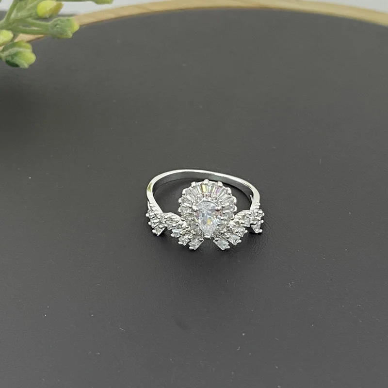 Vanifi Jewelry Set Elegant Ripple Zirconia Micro Pave Necklace with Earrings, Bracelet and Ring for Woman Wedding Party Gifts
Vanifi Jewelry Set Elegant Ripple Zirconia Micro Pave Necklace with Earrings, Bracelet and Ring for Woman Wedding Party Gifts