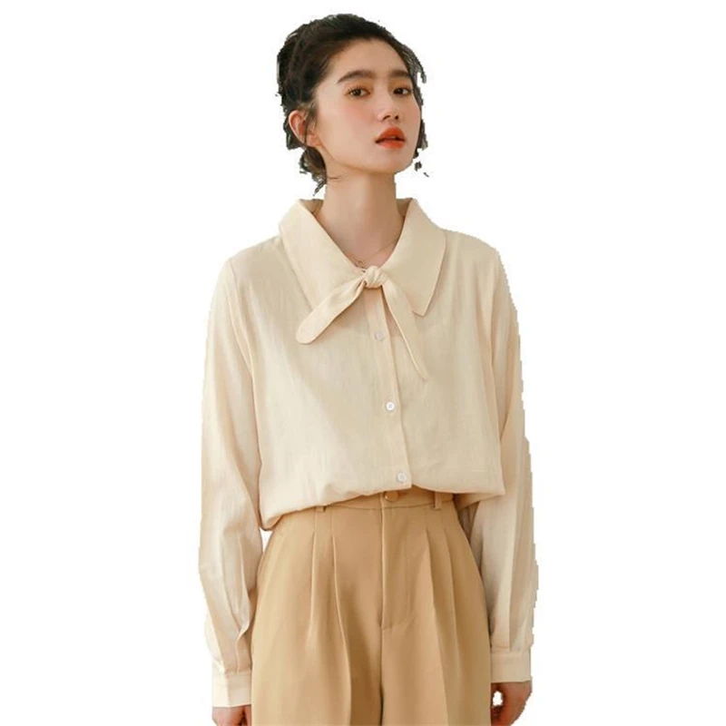 Blouses & Shirts
Blouses & Shirts