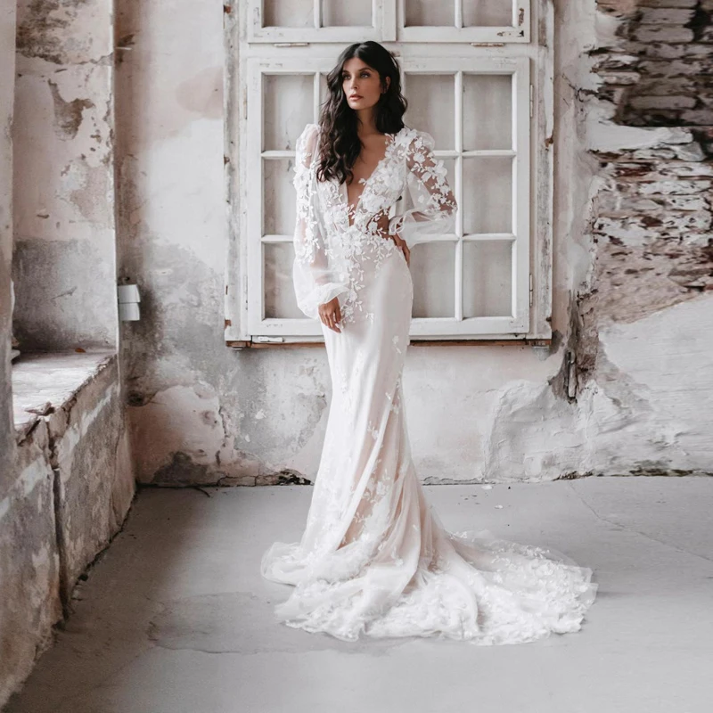 Sexy Deep V-Neck Backless Long Bridal Wedding Dresses See Thru White Lace Appliques Gowns Latern Sleeves Mermaid Dress Women
Sexy Deep V-Neck Backless Long Bridal Wedding Dresses See Thru White Lace Appliques Gowns Latern Sleeves Mermaid Dress Women