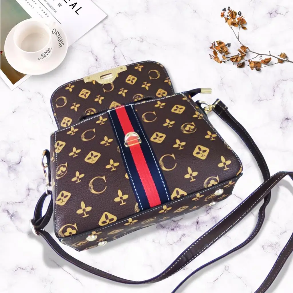 Armpit bag high sense autumn and winter small crowd method stick bag single shoulder Crossbody 2020 new fashion
Armpit bag high sense autumn and winter small crowd method stick bag single shoulder Crossbody 2020 new fashion