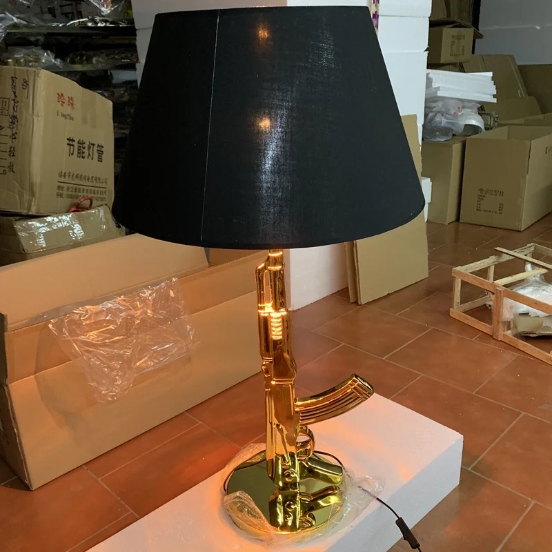 Modern Plated AK47 Gun Floor lamp Classical Gold Silver 18K LED Corner Light for Living Room Bedroom Bedside Lamp | Освещение